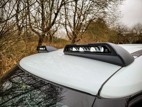 Kit pods de toit Lazer Land Rover Defender 2020+ pour 2x Linear-12
