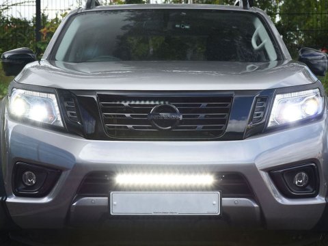 Kit seul Lazer Nissan Navara (2014-2021) - Lower Grille Mounting Kit (For Linear-18)