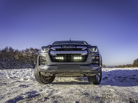 Kit intégration calandre Lazer Isuzu D-Max (2021-2022) - Triple-R 750 Elite