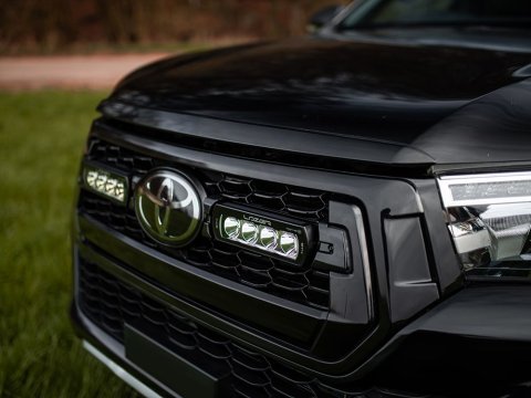 Kit intégration calandre Lazer Triple-R pour Toyota Hilux Revo 2019-2020
