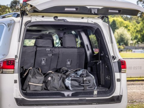 Tapis de coffre ARB renforcé spécifique Toyota Land Cruiser 300