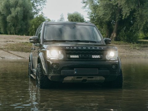 Kit intégration calandre Lazer Land Rover Discovery4 (2014-2016) - Triple-R 750 Elite