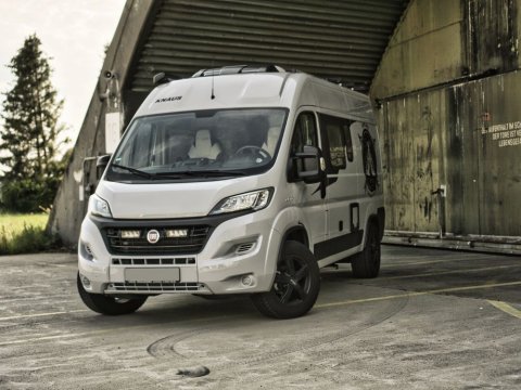 Kit intégration calandre Lazer Fiat Ducato (2014-2021) - Triple-R 750 Beacon