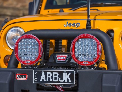 COMBAR JK 07ON 8-9.5 OE FOG W/CRUSH CANS