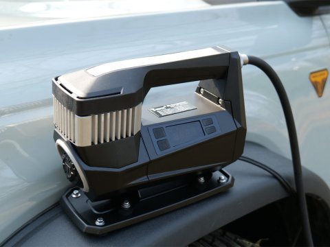 Compresseur portable monocylindre Storm Pump 12V 190lpm 150psi