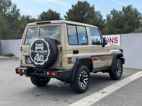 Toyota Land Cruiser 2025 GRJ71 V6 4.0L 228cv 40ème anniversaire