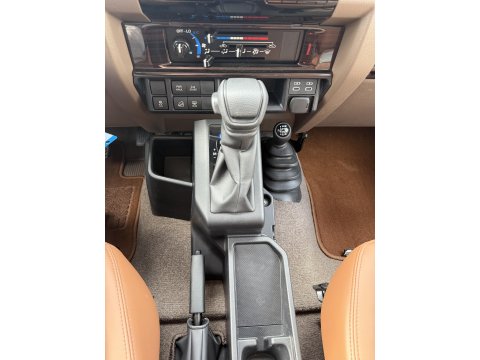 Toyota Land Cruiser 2025 GRJ71 V6 4.0L 228cv 40ème anniversaire