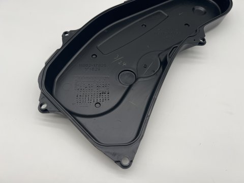Carter plastique de distribution HDJ100