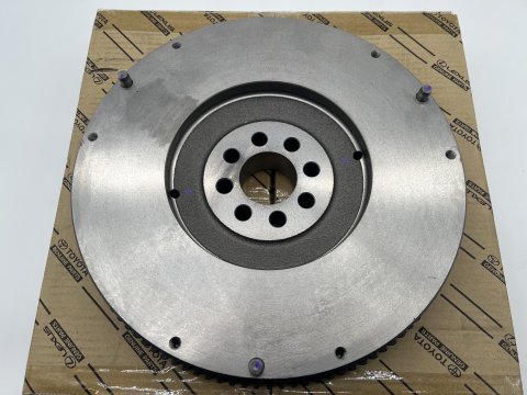 Volant moteur KZJ7 KZJ9 avant 06/1998