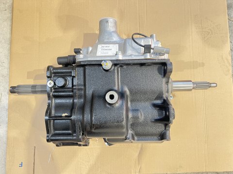 Boîte vitesses manuelle 5 fonte H55F pour Land Cruiser HJ60 HJ61