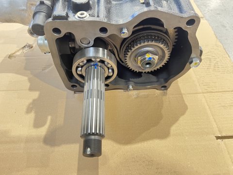 Boîte vitesses manuelle 5 fonte H55F pour Land Cruiser HJ60 HJ61