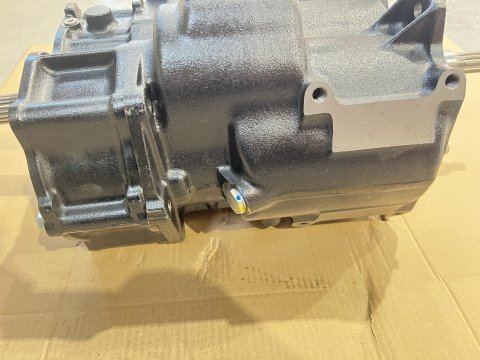 Boîte vitesses manuelle 5 fonte H55F pour Land Cruiser HJ60 HJ61