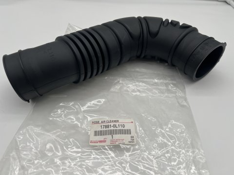 Durite accordéon entre boite à air et turbo Hilux Vigo 2012+