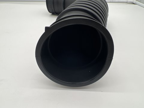 Durite accordéon entre boite à air et turbo Hilux Vigo 2012+