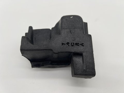 Isolateur pare chaleur supérieur de pompe à injection HDJ100