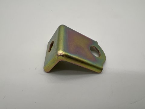 Patte support conduite arrivée gasoil pompe à injection HDJ80 et HZJ7 avant 1999
