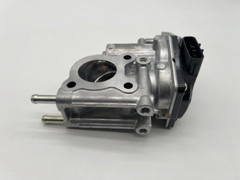 Vanne EGR recirculation gaz échappement Hilux Vigo 07/2011+ et KDJ15 190cv
