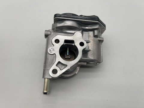 Vanne EGR recirculation gaz échappement Hilux Vigo 07/2011+ et KDJ15 190cv
