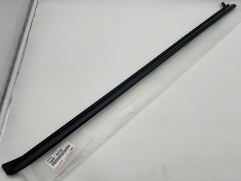 Moulure extérieure custode arrière droite KDJ125