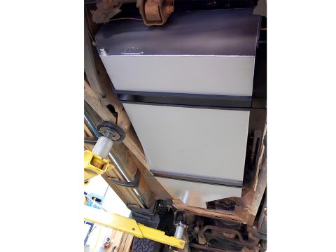 Reservoir LRA Toyota Landcruiser HDJ80 140L remplacement - boite automatique