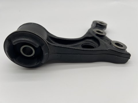 Silent bloc support gauche pont avant Land Cruiser KZJ9 KDJ9