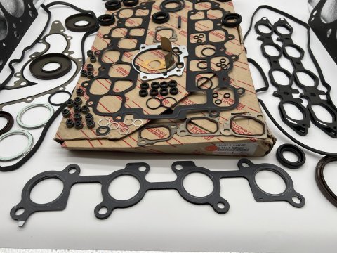 Pochette de joints complète moteur 1UZ-FE UZJ100