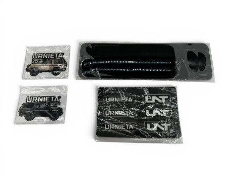 Panneau alimentation extérieur Urnieta côté droit Land Cruiser 70