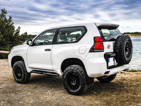 Jante Alu Braid Winrace S Noire 8x17 6x139.7 ET5 Toyota Hilux et Land Cruiser