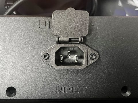 Panneau alimentation extérieur Urnieta côté gauche Land Cruiser 70