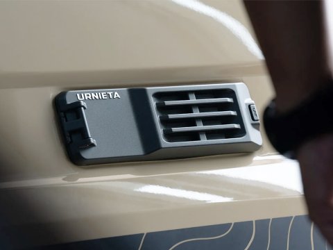 Panneau alimentation extérieur Urnieta côté gauche Land Cruiser 70