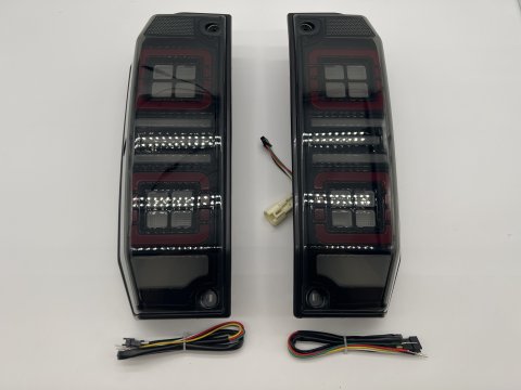 Feux arrière leds fumés pour Land Cruiser HZJ7 GRJ7 - La paire
