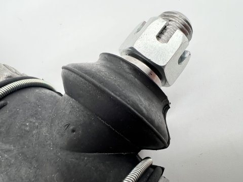 Rotule 555 barre de direction droite Land Cruiser HJ6 et HZJ7 1990-1999
