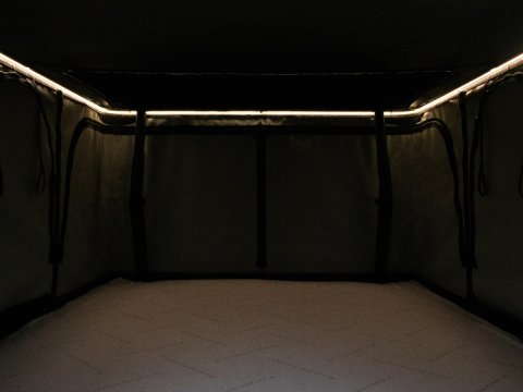 Kit éclairage intérieur à leds James Baroud pour tente de toit gamme Frontier L