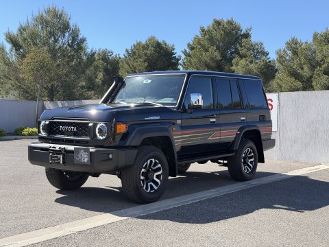 Toyota Land Cruiser 2025 GRJ76 V6 4.0L 228cv 40ème anniversaire