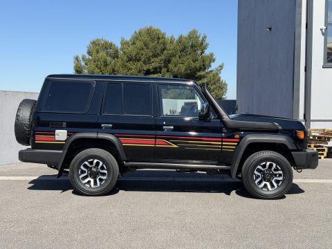 Toyota Land Cruiser 2025 GRJ76 V6 4.0L 228cv 40ème anniversaire