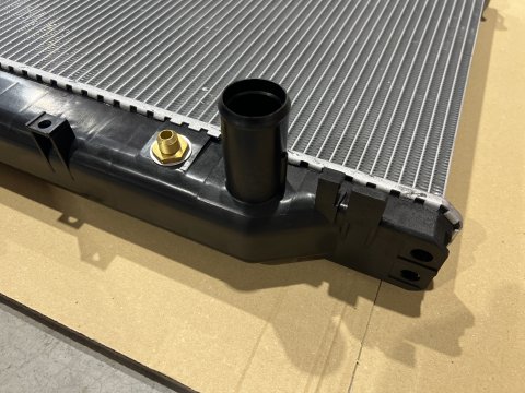 Radiateur adaptable HDJ80 - Compatible BVM et BVA