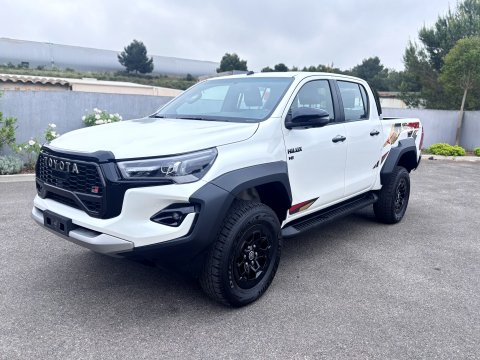 TOYOTA HILUX 2025 GR SPORT Z 4.0L