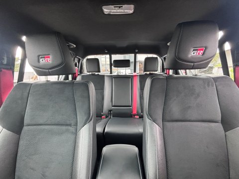 TOYOTA HILUX 2025 GR SPORT Z 4.0L