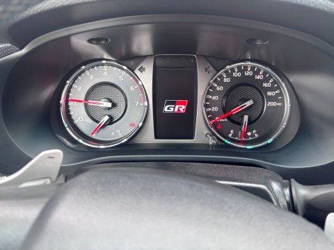 TOYOTA HILUX 2025 GR SPORT Z 4.0L