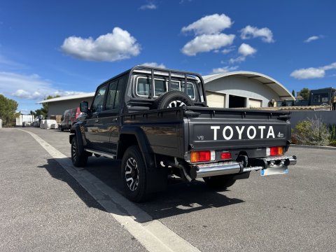 TOYOTA LAND CRUISER GRJ79 DBL-CAB 2026 V6 4.0L 228CV