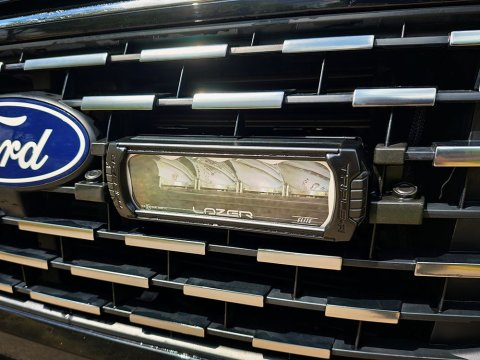 Kit intégration calandre Lazer Ford Tourneo Custom / Nugget (2024+) - Triple-R 750 Elite