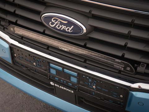 Kit intégration calandre Lazer Ford Transit Connect (2023+) - Glide avec Position Light