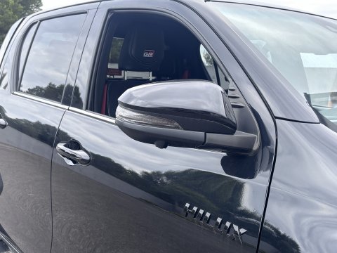 TOYOTA HILUX 2026 GR SPORT-2 2.8L 204CV