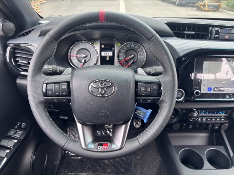 TOYOTA HILUX 2026 GR SPORT-2 2.8L 204CV