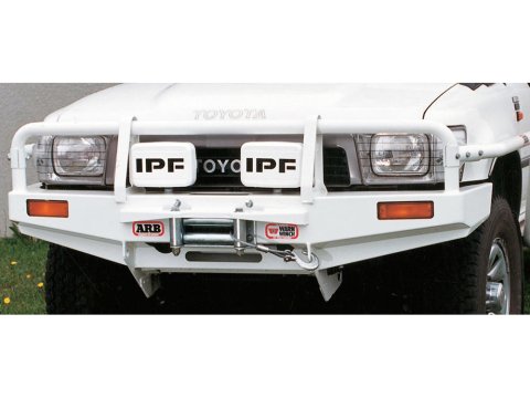 Pare chocs Winch Bar Runner SR5