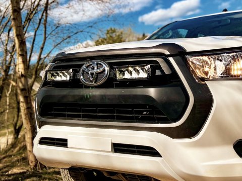 Kit intégration calandre Lazer Toyota Hilux (Active Icon and Invincible Models) (2021+)