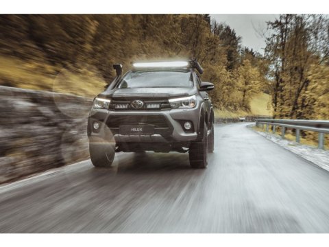 Kit intégration calandre Lazer Toyota Hilux (2017-2020) - Wide