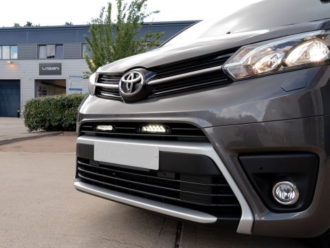 Kit seul Lazer Toyota Proace (2016-2023) - Bumper Beam Mounting Kit pour Linear-6 / Linear-18