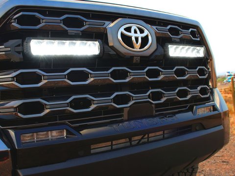 Kit intégration calandre Lazer Toyota Tundra Platinum (2024+) - Triple-R 850 Standard