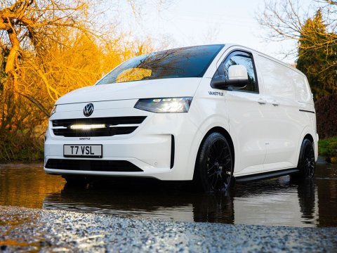 Kit intégration calandre Lazer VW Transporter T7 2025+ - Linear-18
